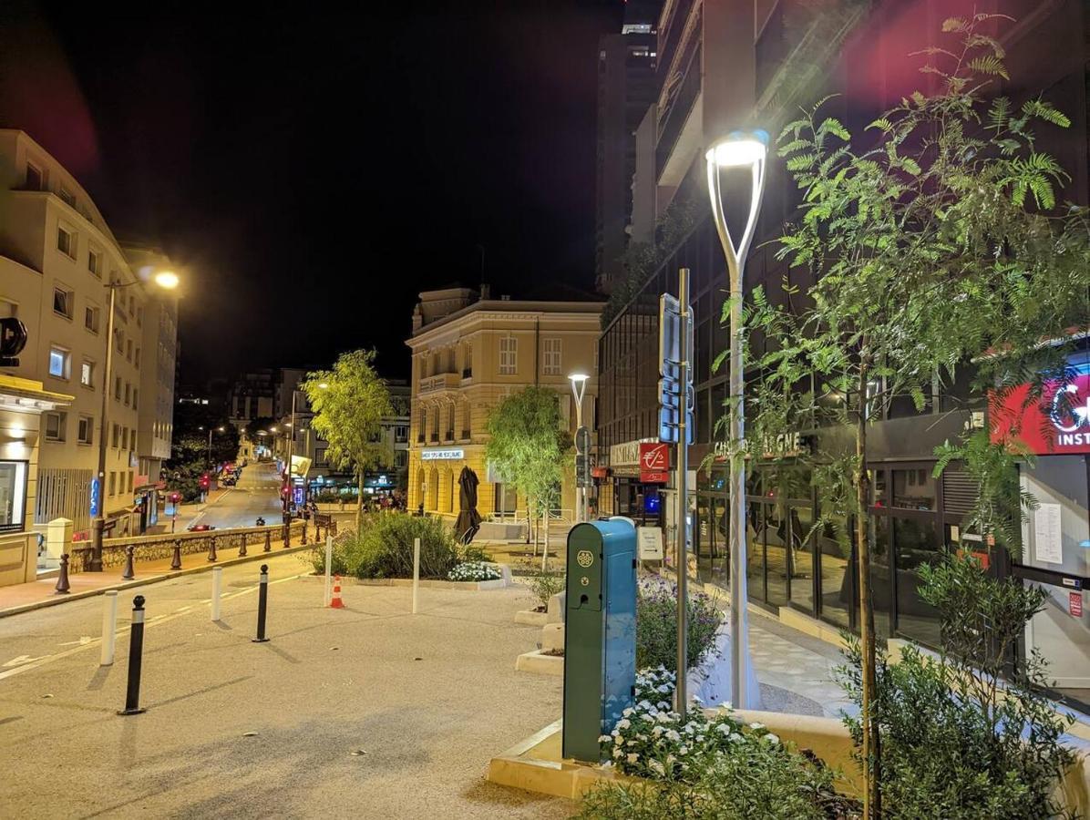 Appartement Hyper Central Et Calme, A 5 Metres De Monaco Beausoleil Eksteriør billede